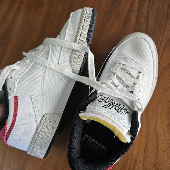 Reebok Street Fighter x Club C 85 Ryu Shoes Size 6 Women / 4.5 Men NWT - Picture 9 of 11